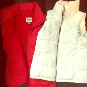 Old Navy Puffer Vests Set of 2 NWT M